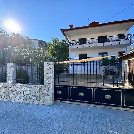 Stone House Under A Rock Kukos Sykia Chalkidikis